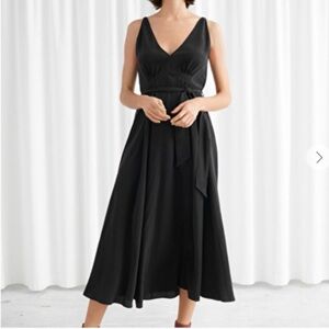 & Other Stories 100% Silk Maxi Dress